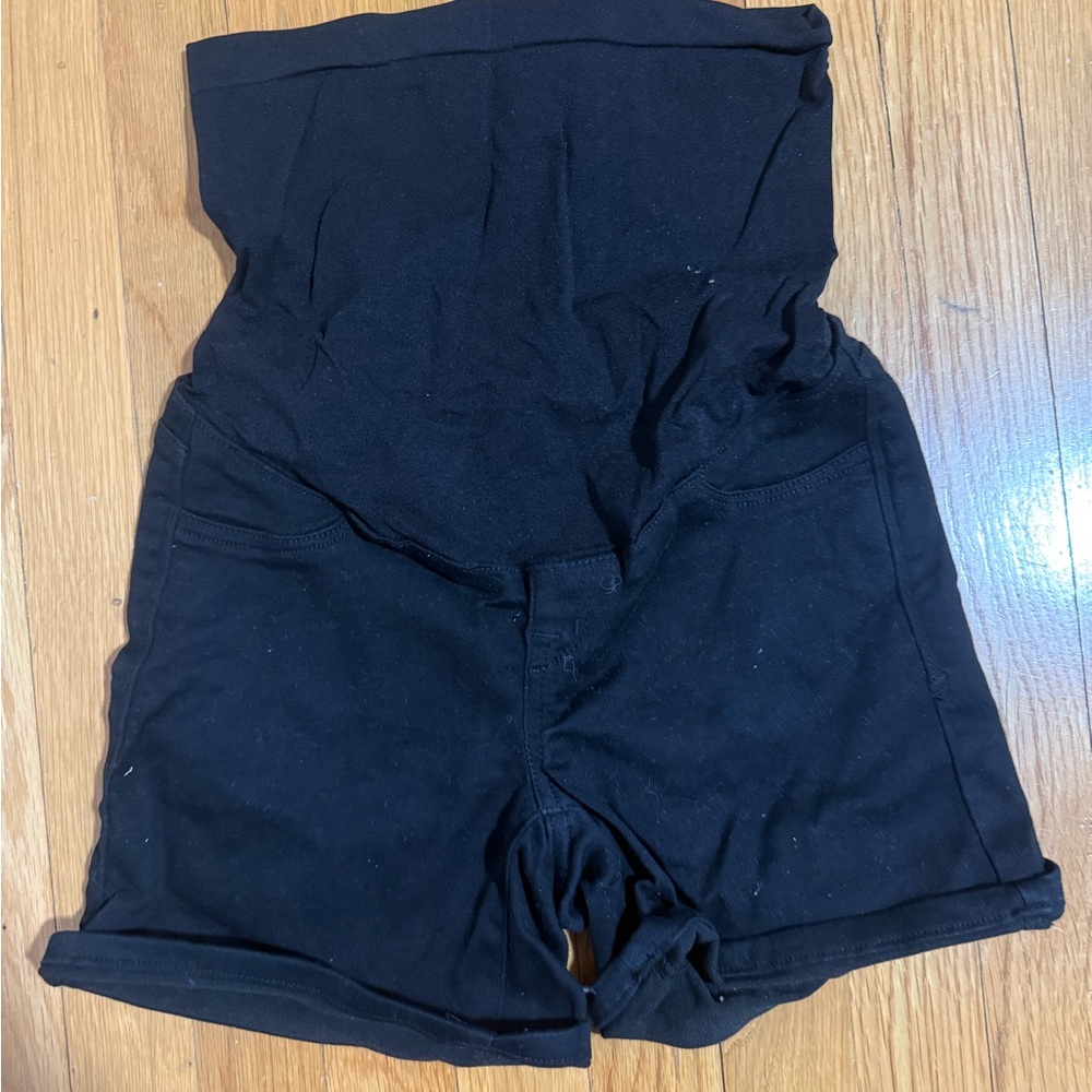Pregnancy Black Women's High-Waisted Shorts